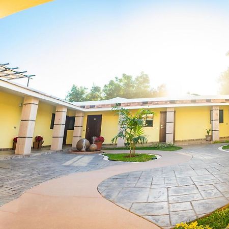 Hotel El Milagro Эль-Фуэрте Экстерьер фото