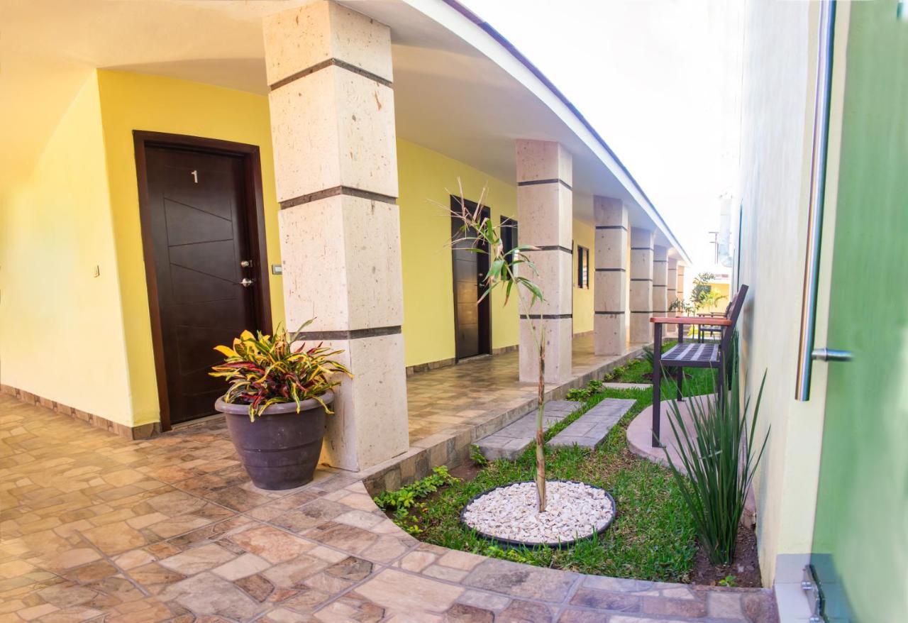 Hotel El Milagro Эль-Фуэрте Экстерьер фото