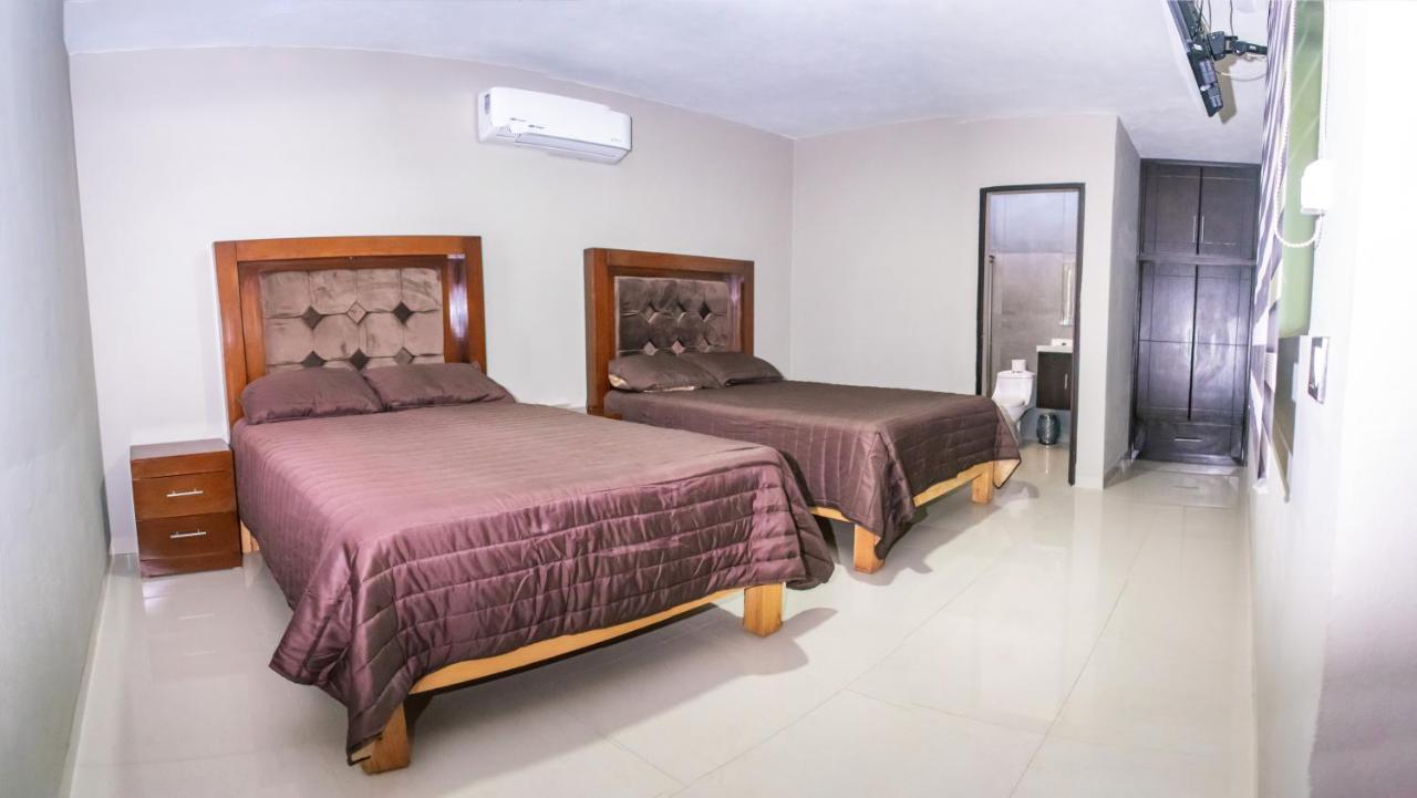 Hotel El Milagro Эль-Фуэрте Экстерьер фото